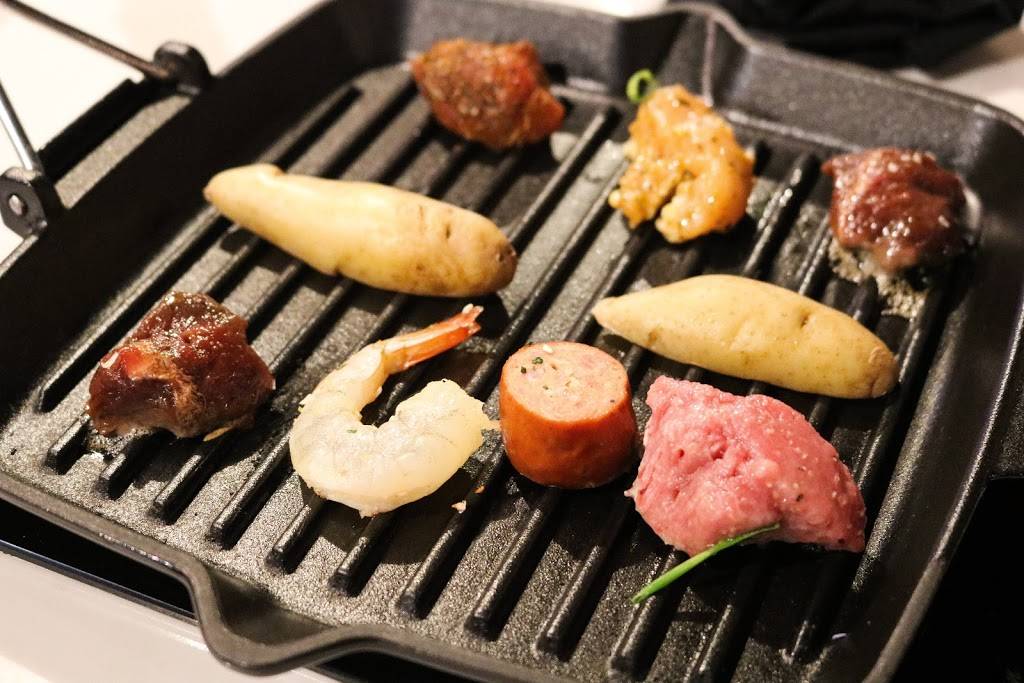 The Melting Pot | restaurant | 8889 Gateway Blvd W #2320, El Paso, TX 79925, USA | 9152064647 OR +1 915-206-4647