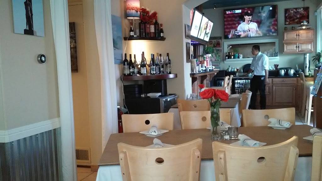 The Water Street Grill | restaurant | 503 Water St, Santa Cruz, CA 95060, USA | 8313326122 OR +1 831-332-6122