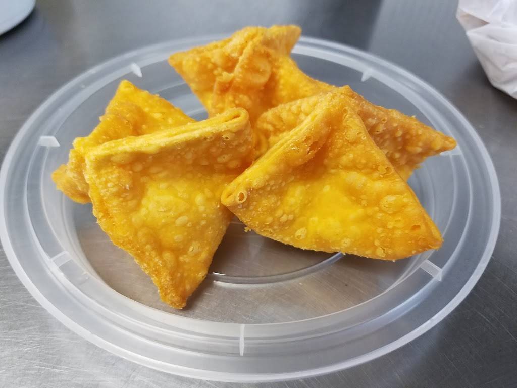 New China King | restaurant | 5709 Edgewater Dr, Orlando, FL 32810, USA | 4072951788 OR +1 407-295-1788