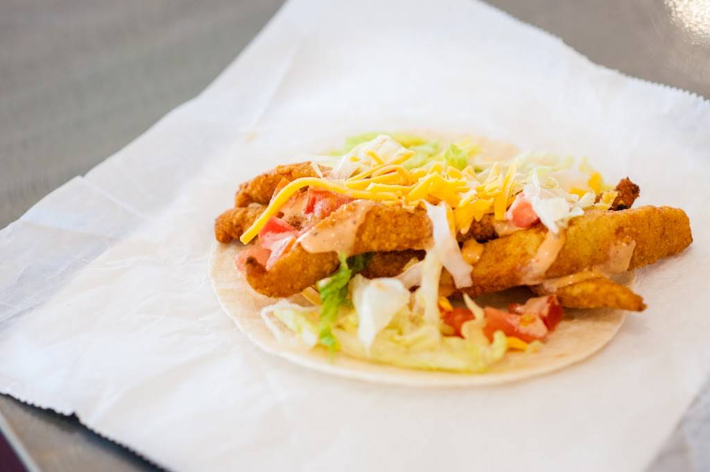 The Taco Factory | restaurant | 1746 Falcon Ave, Carmi, IL 62821, USA | 6183828226 OR +1 618-382-8226