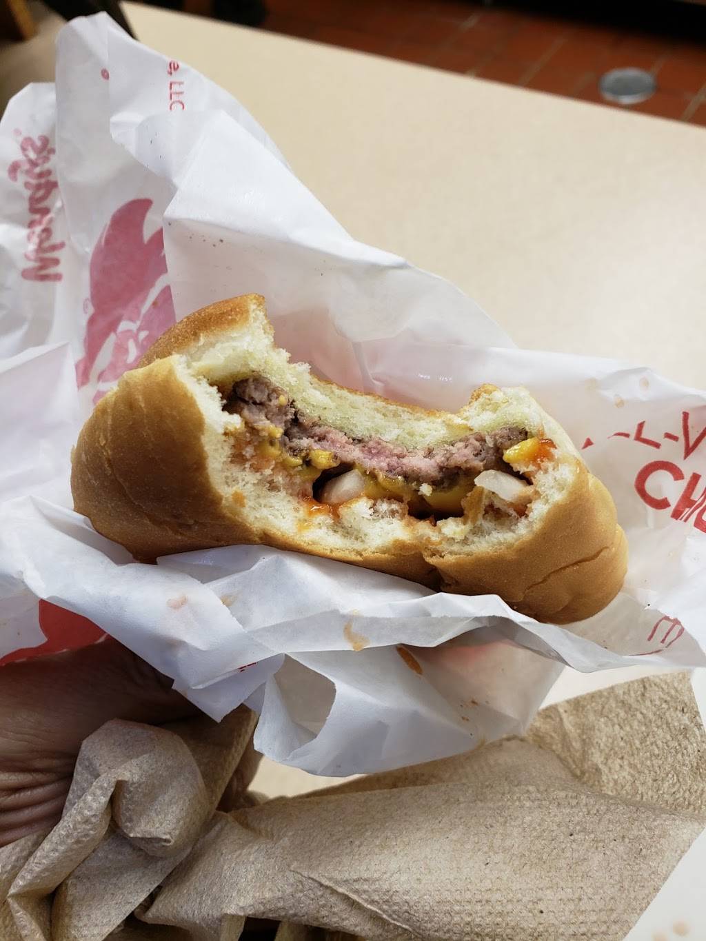 Wendys | restaurant | 4805 W Broad St, Richmond, VA 23230, USA | 8043553634 OR +1 804-355-3634