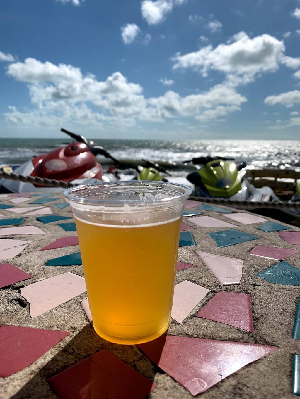 Docs Beach House | restaurant | 27908 Hickory Blvd, Bonita Springs, FL 34134, USA | 2399926444 OR +1 239-992-6444