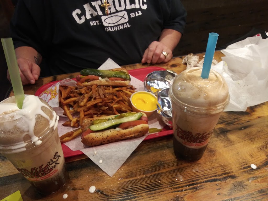 Devil Dawgs Wicker Park | meal takeaway | 1431 N Milwaukee Ave, Chicago, IL 60622, USA | 7736879441 OR +1 773-687-9441