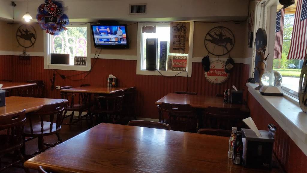 Big Franks BBQ | restaurant | 703 US-90, Liberty, TX 77575, USA | 9362538907 OR +1 936-253-8907