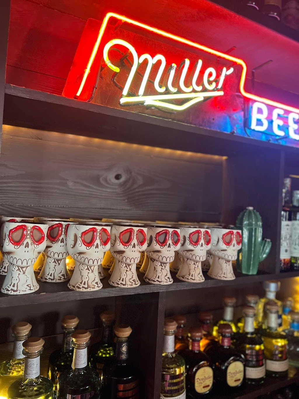 Quattro Locos Tacos and Cantina | restaurant | 301 Monument Ave, Port St Joe, FL 32456, USA | 8508999014 OR +1 850-899-9014