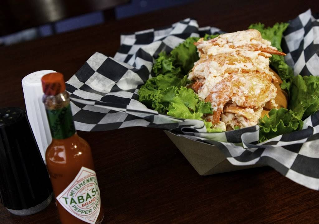 Falmouth Raw Bar | restaurant | 56 Scranton Ave, Falmouth, MA 02540, USA | 5085487729 OR +1 508-548-7729