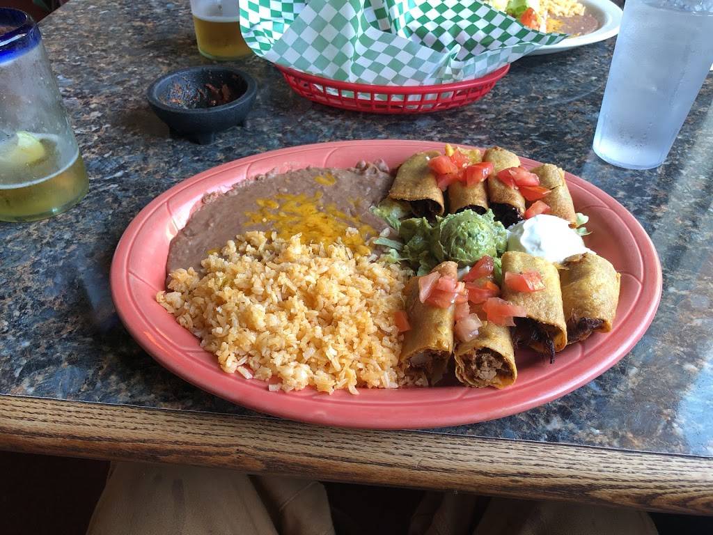 Chimis Family Mexican Restaurant | restaurant | 115 Cowlitz St, Toledo, WA 98591, USA | 3608648882 OR +1 360-864-8882