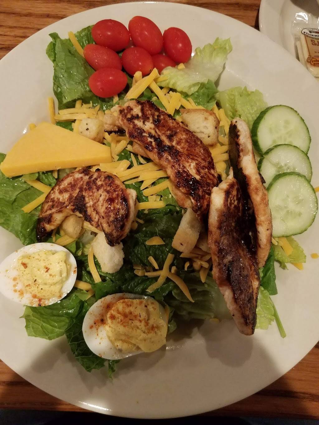 Cracker Barrel Old Country Store | restaurant | 7171 Miller Ln, Dayton, OH 45414, USA | 9378900047 OR +1 937-890-0047