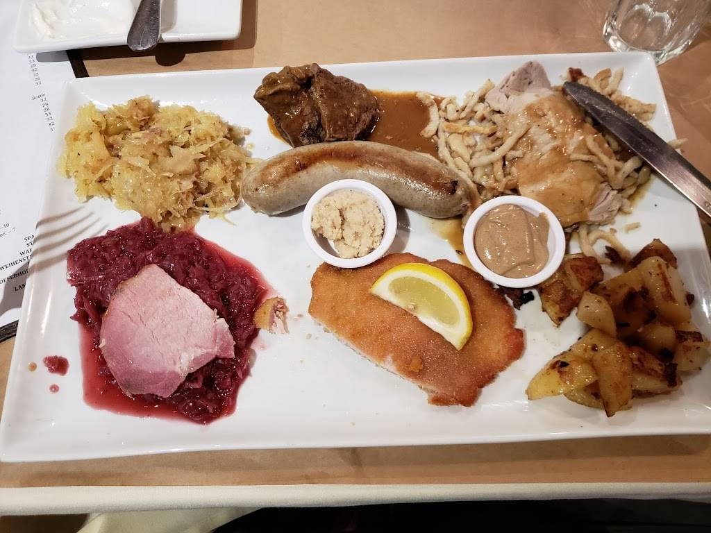 Edelweiss German American Cuisine | restaurant | 7650 W Irving Park Rd, Norridge, IL 60706, USA | 7084526040 OR +1 708-452-6040