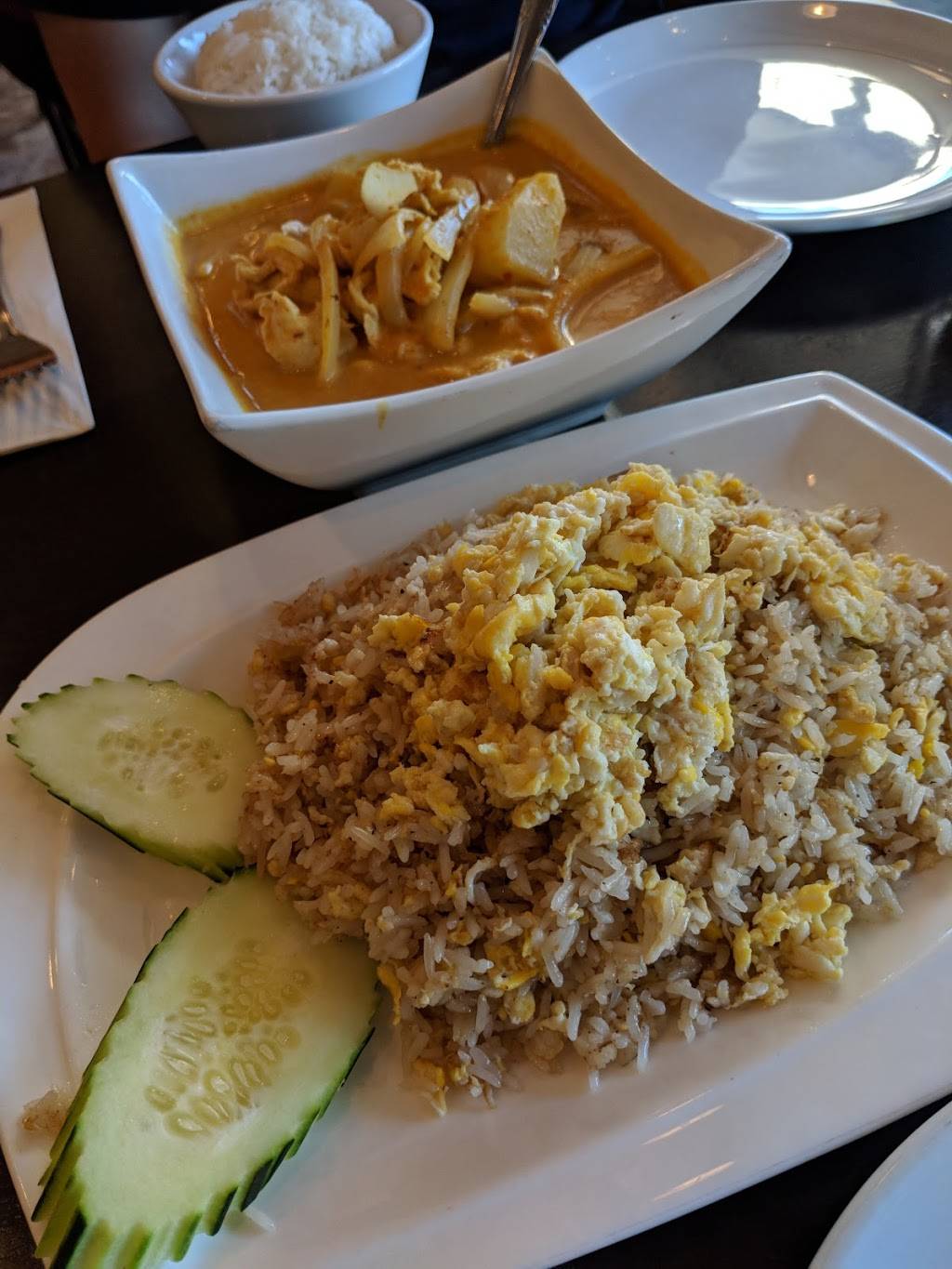 Lotus Thai Restaurant | restaurant | 115 Hartz Ave, Danville, CA 94526, USA | 9257438424 OR +1 925-743-8424