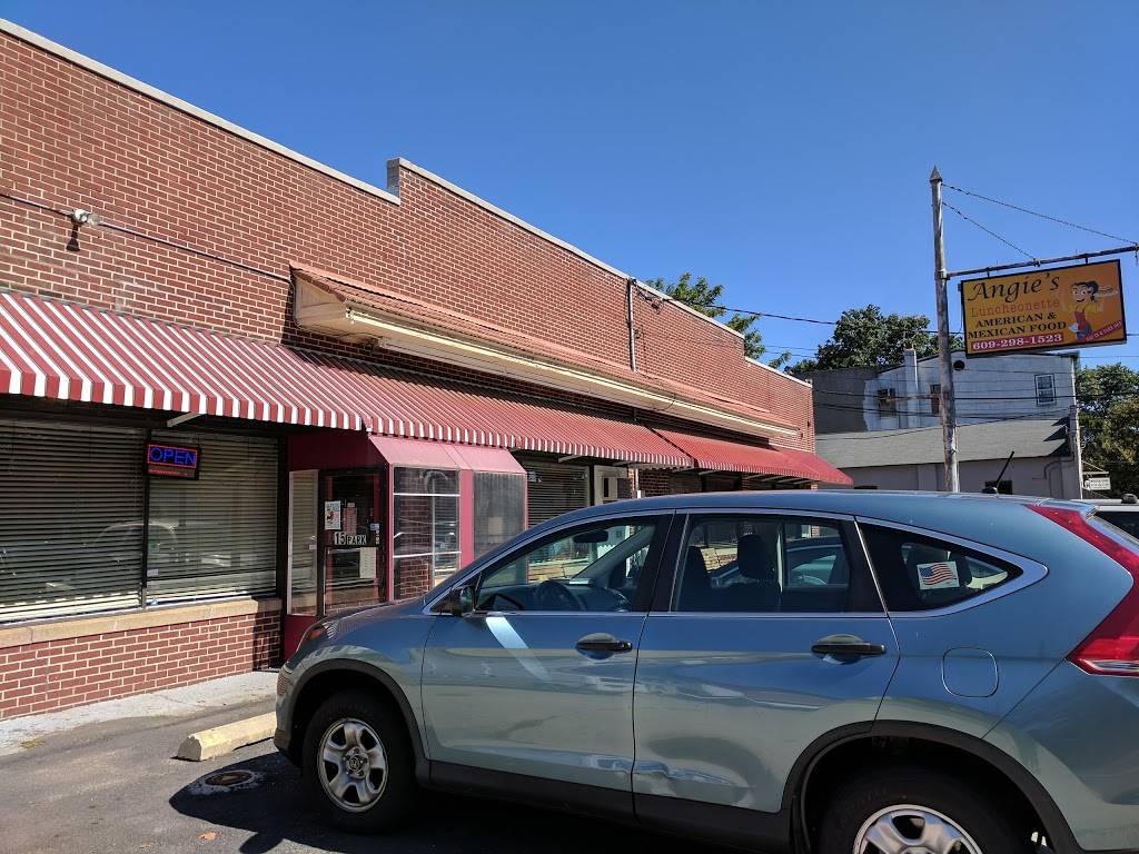 Angies Family Restaurant | restaurant | 15 Park St, Bordentown, NJ 08505, USA | 6092981523 OR +1 609-298-1523