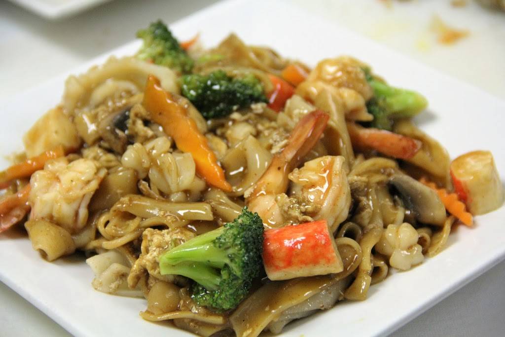 Thai Curry | restaurant | 518 N Plaza Ct, Van Buren, AR 72956, USA | 4794711409 OR +1 479-471-1409