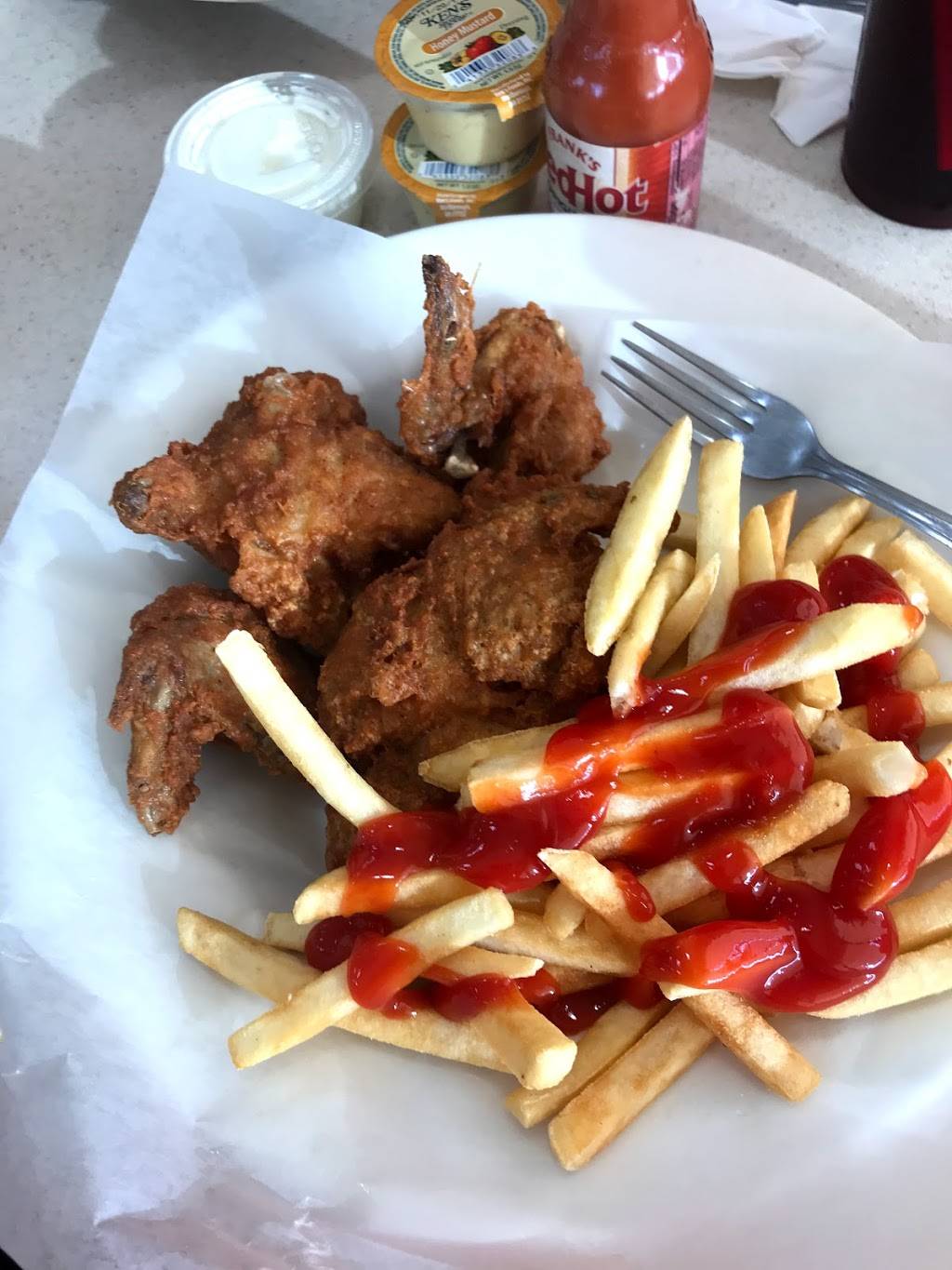 Leos Coney Island | restaurant | Flint, MI 48507, USA | 8107201100 OR +1 810-720-1100