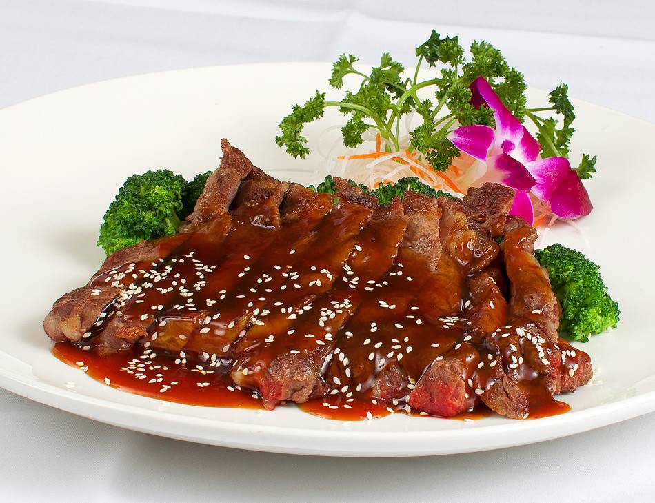 Blue Fuji | restaurant | 38 Salem St, Medford, MA 02155, USA | 7813881888 OR +1 781-388-1888