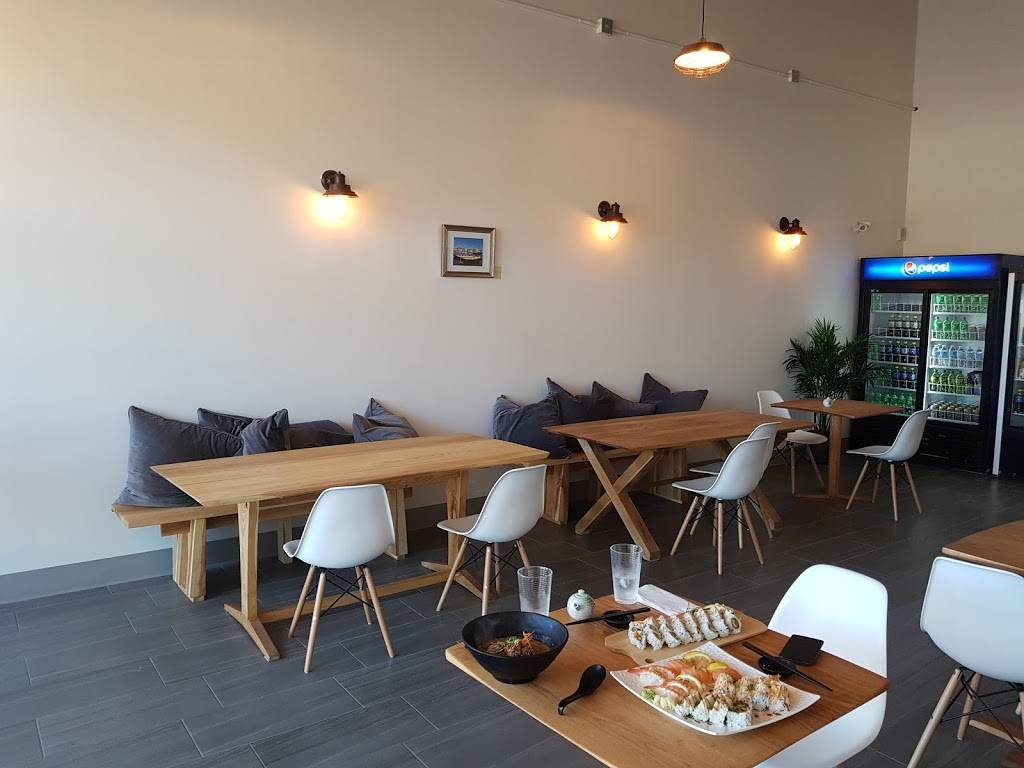 Maki Sushi & Noodle | restaurant | 1218 15 Unit2, Kingston, ON K7L 0C4, Canada | 6135455656 OR +1 613-545-5656