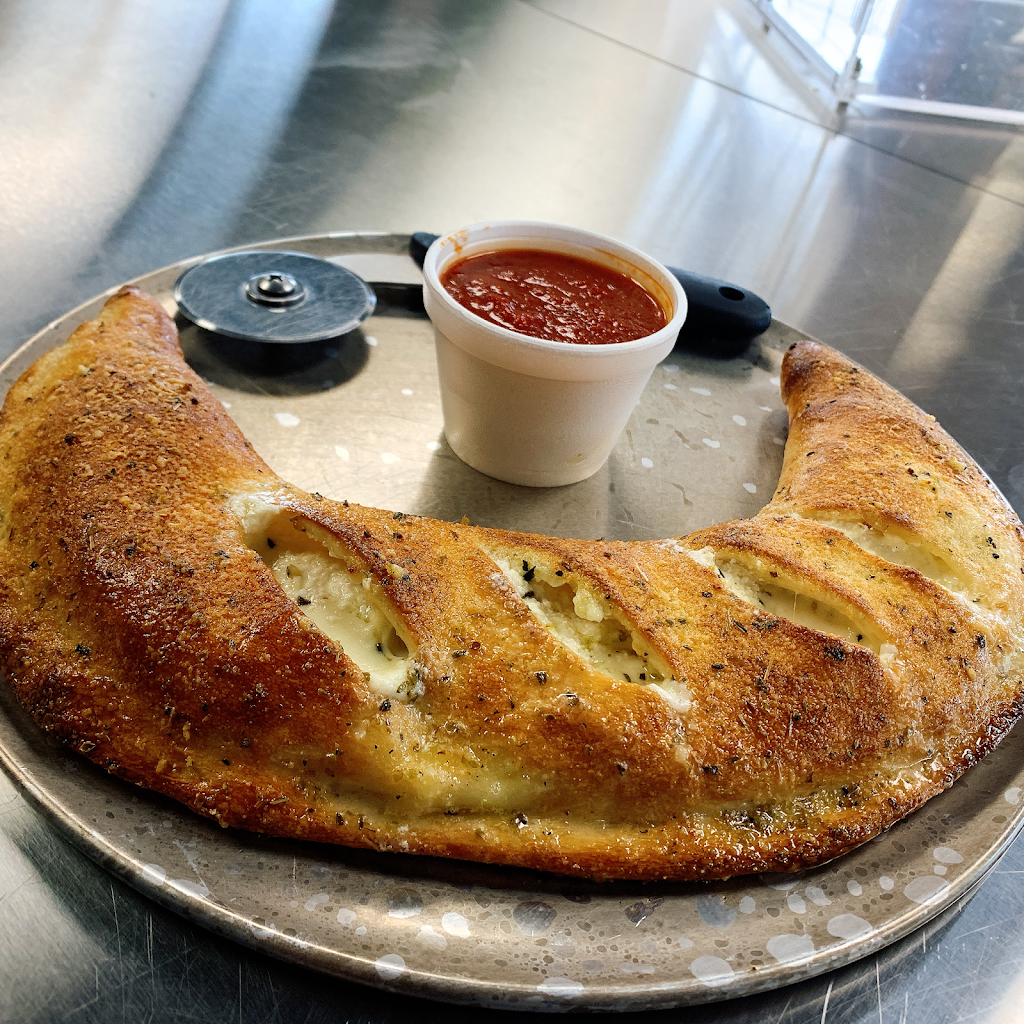 Demetris Pizzeria & Grille | restaurant | 175 St Catherine St, Loretto, PA 15940, USA | 8144198755 OR +1 814-419-8755