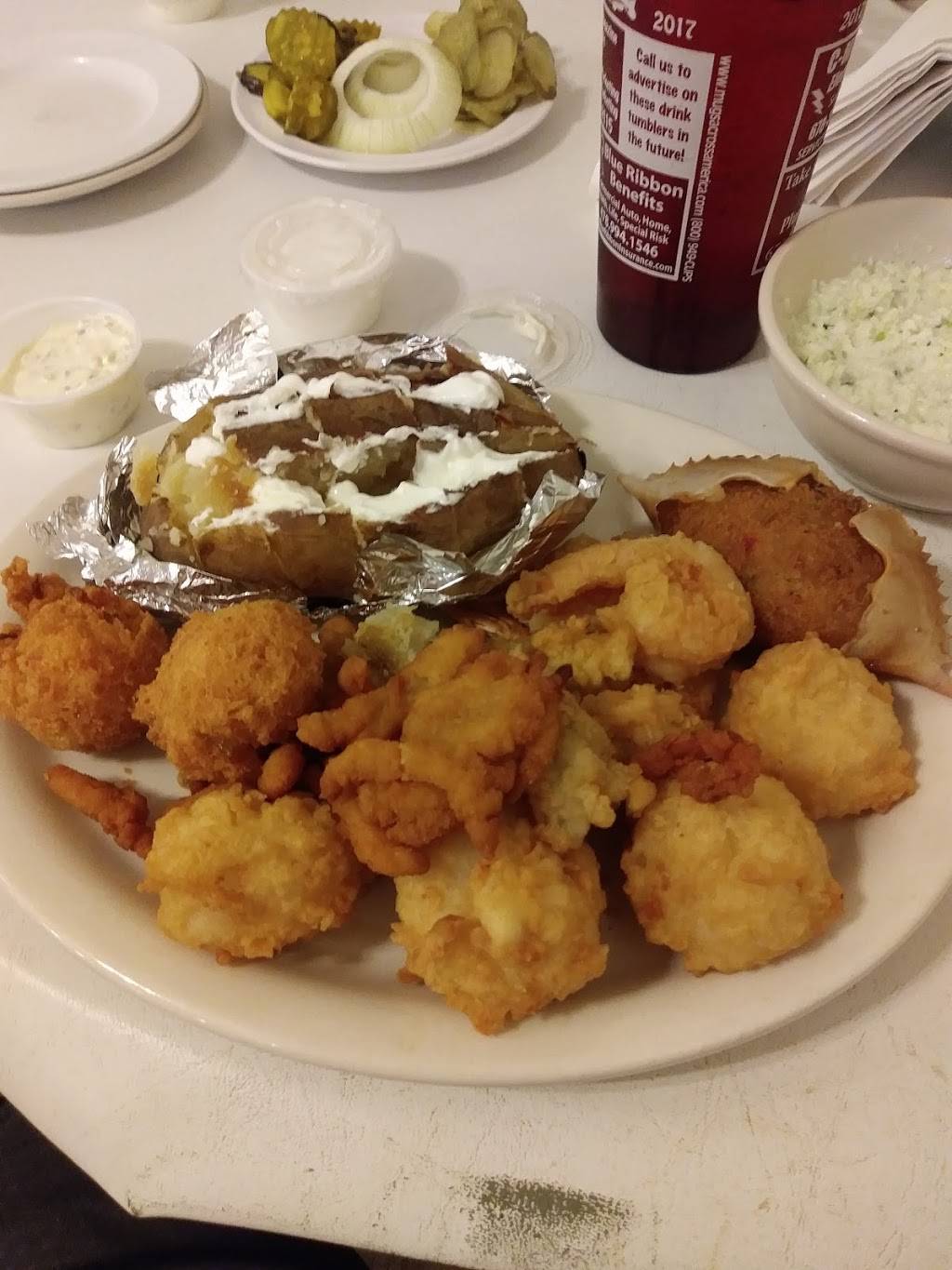 Falls View Restaurant | restaurant | 42 Towaliga River Dr, Jackson, GA 30233, USA | 4789929657 OR +1 478-992-9657