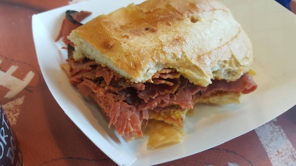 Archibalds Drive-Thru | restaurant | 29285 Central Ave, Lake Elsinore, CA 92532, USA | 9512260668 OR +1 951-226-0668