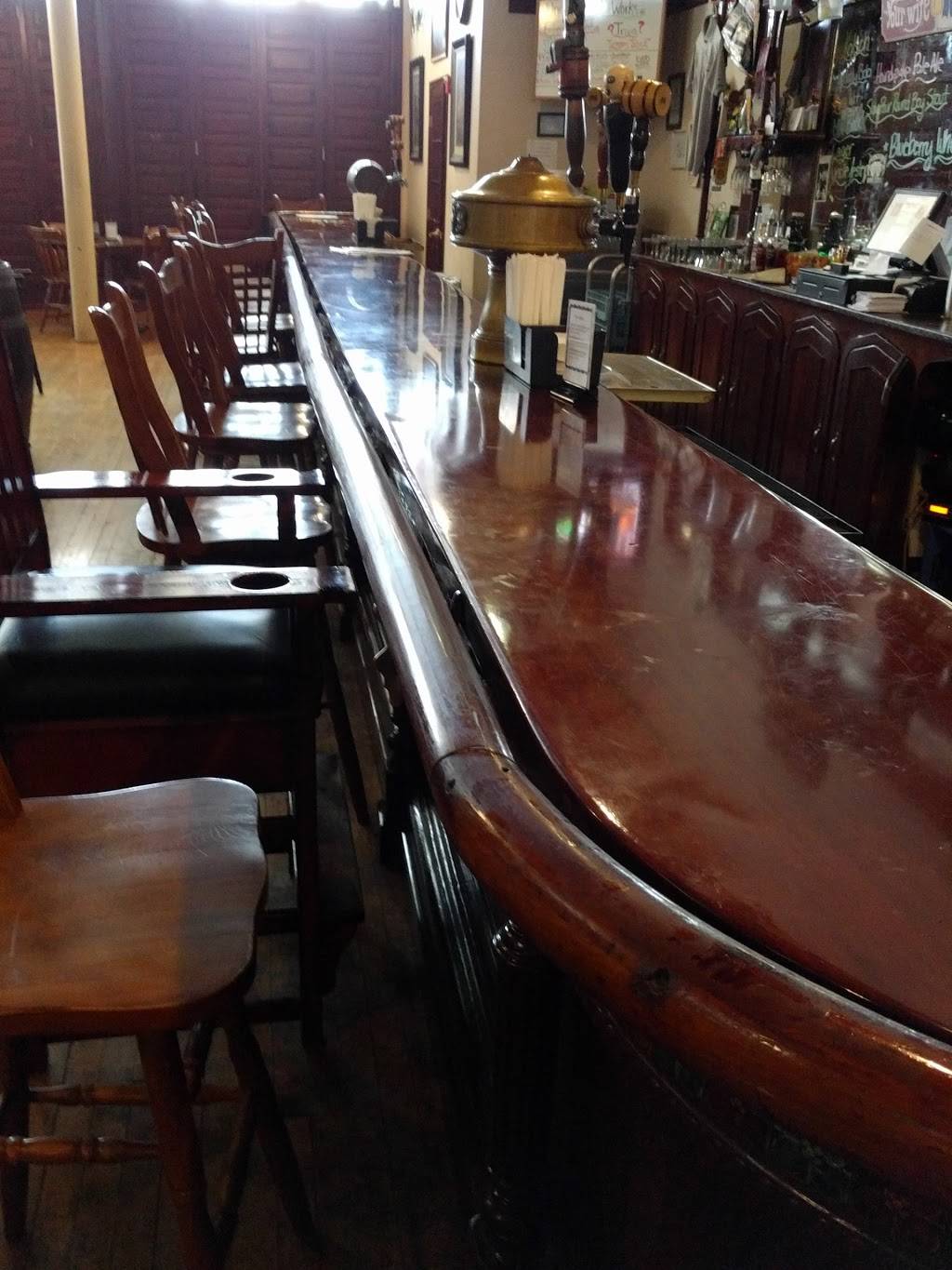 Union Barrel Works | restaurant | 6 N Reamstown Rd, Reamstown, PA 17567, USA | 7173357837 OR +1 717-335-7837