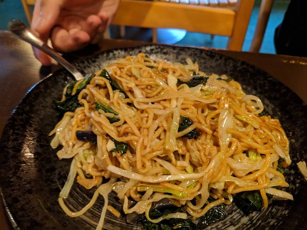 Momo Izakaya | restaurant | 1301 Palmetto Ave ste d, Pacifica, CA 94044, USA | 6508988749 OR +1 650-898-8749