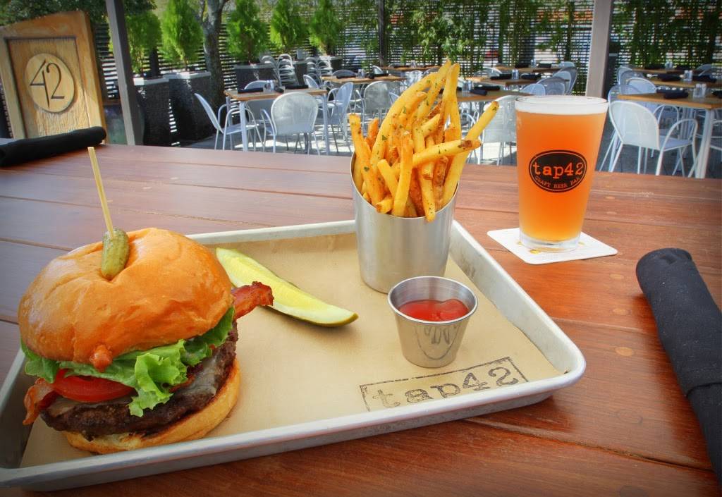 Tap 42 | restaurant | 1411 S Andrews Ave, Fort Lauderdale, FL 33316, USA | 9544634900 OR +1 954-463-4900