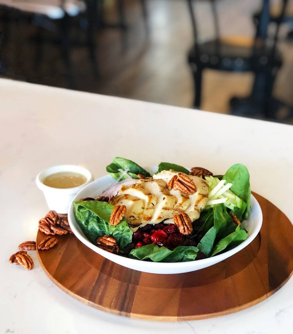 Grater Greens | restaurant | 5608 Mission Center Rd #901, San Diego, CA 92108, USA | 6195397598 OR +1 619-539-7598