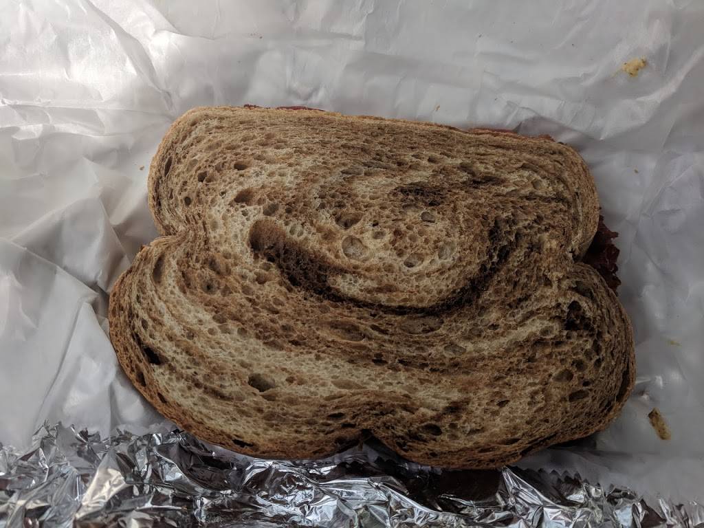 Red Rooster | restaurant | 1819 Waukegan Rd, Glenview, IL 60025, USA | 8479989504 OR +1 847-998-9504