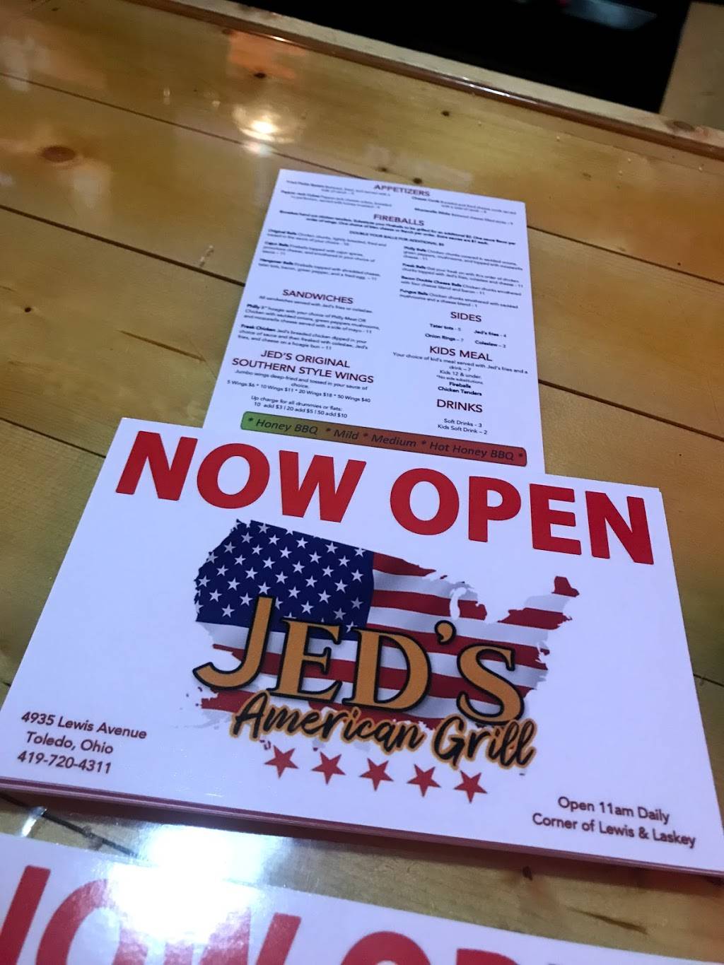 Jeds | restaurant | 4935 Lewis Ave, Toledo, OH 43612, USA | 4197204311 OR +1 419-720-4311