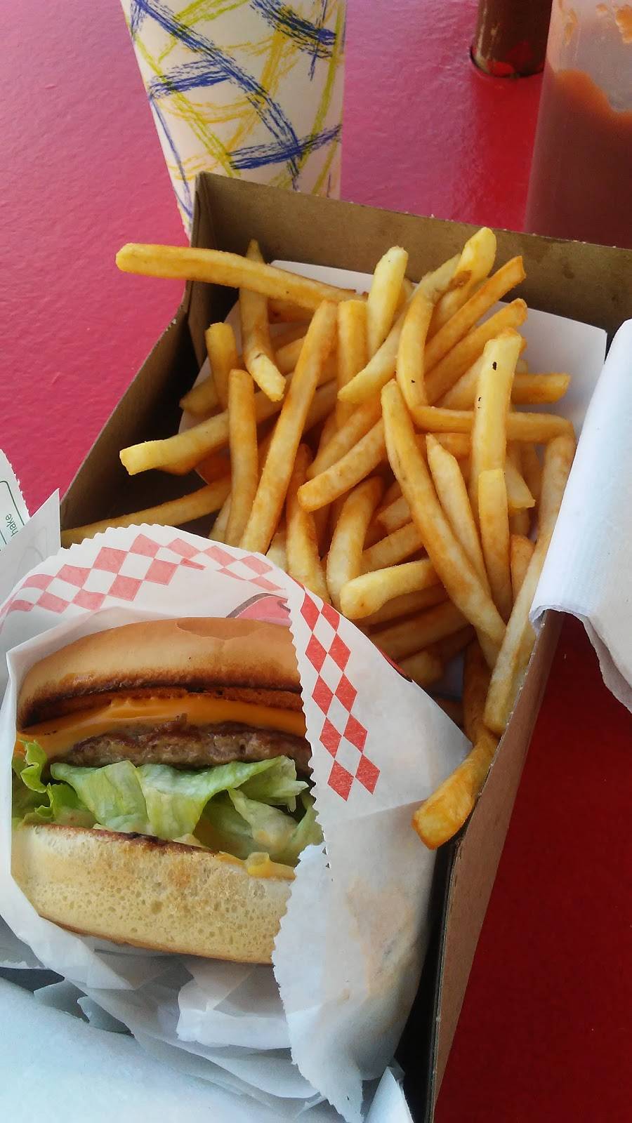 Arts Burgers | restaurant | 11629 Valley Blvd, El Monte, CA 91732, USA | 6264427554 OR +1 626-442-7554