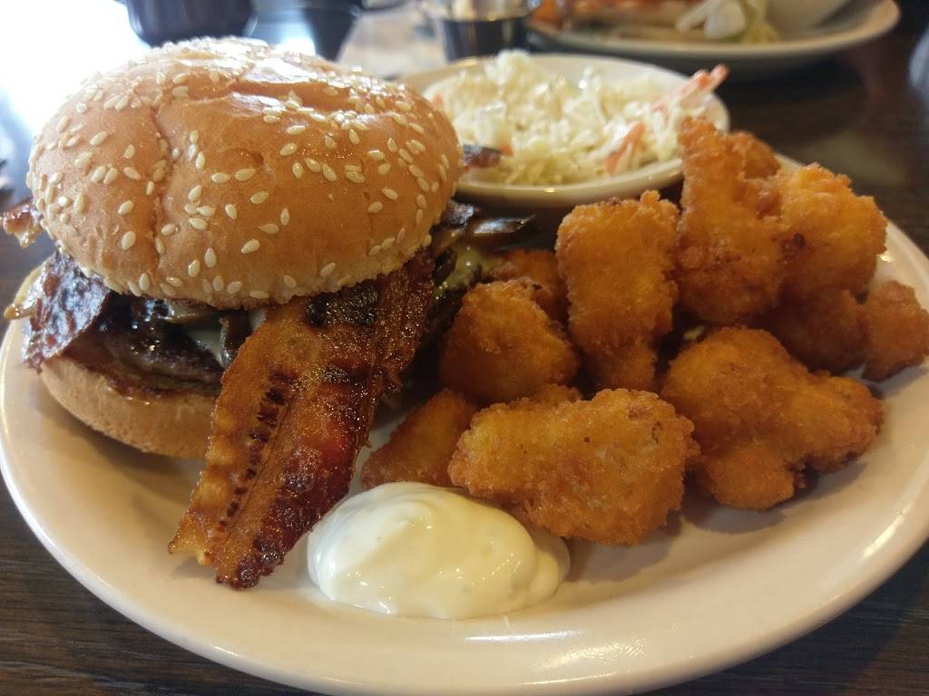 Hennings Root Beer Stand | restaurant | 411 S Dixie Hwy, Hoopeston, IL 60942, USA | 2172835782 OR +1 217-283-5782