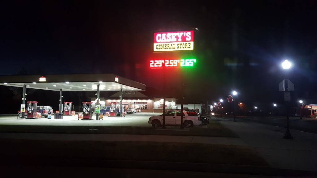 Caseys | meal takeaway | 106 E 6th St, Lyndon, KS 66451, USA | 7858284939 OR +1 785-828-4939