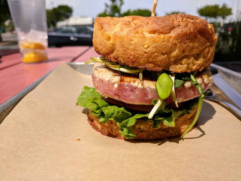 Hopdoddy Burger Bar | restaurant | 2600 Hoppe Trail, Round Rock, TX 78681, USA | 5123102337 OR +1 512-310-2337