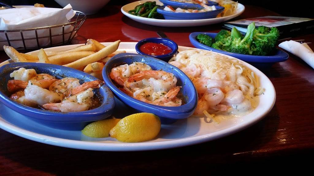 Red Lobster | restaurant | 714 S Eldorado Rd, Bloomington, IL 61704, USA | 3096639405 OR +1 309-663-9405