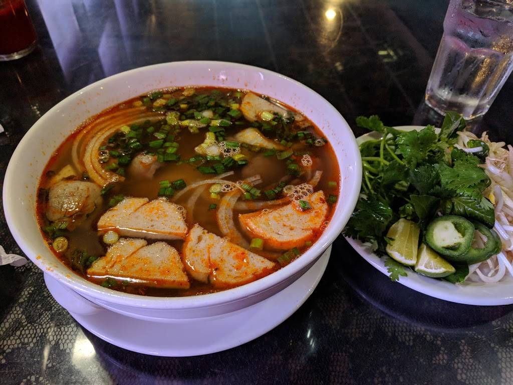 May Cafe | restaurant | 111 Louisiana Blvd SE, Albuquerque, NM 87108, USA | 5052654448 OR +1 505-265-4448