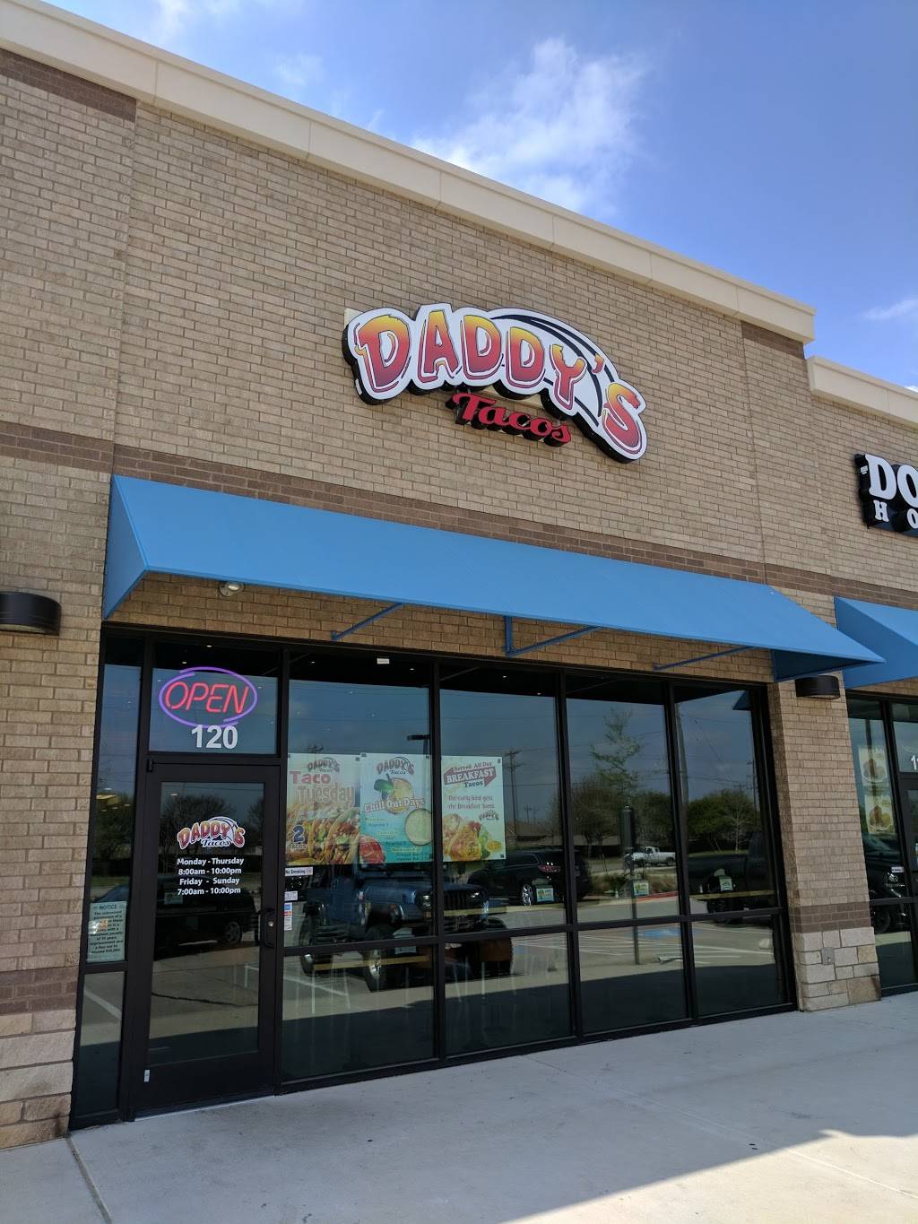 Daddys Tacos | restaurant | 1800 Independence Pkwy #120, McKinney, TX 75072, USA | 2145920571 OR +1 214-592-0571