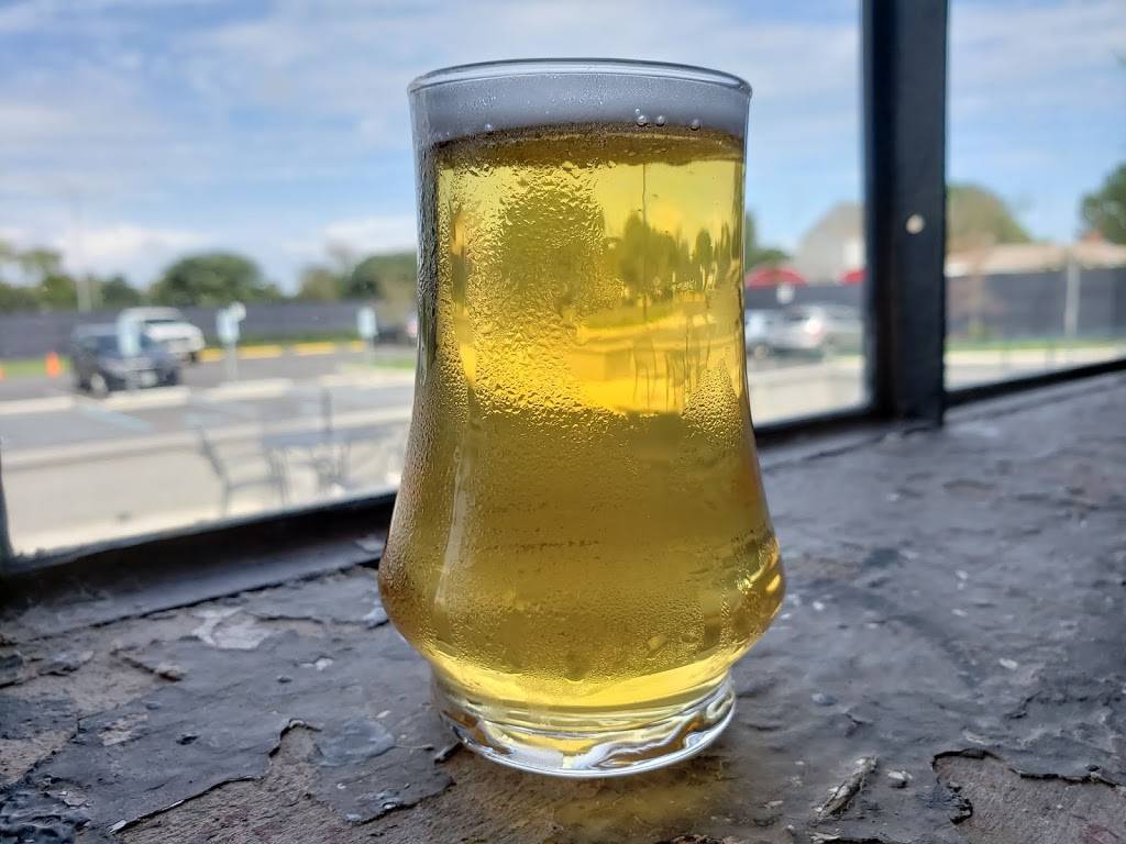 The Vanguard Brewpub & Distillery | restaurant | 504 N King St, Hampton, VA 23669, USA | 7572241216 OR +1 757-224-1216