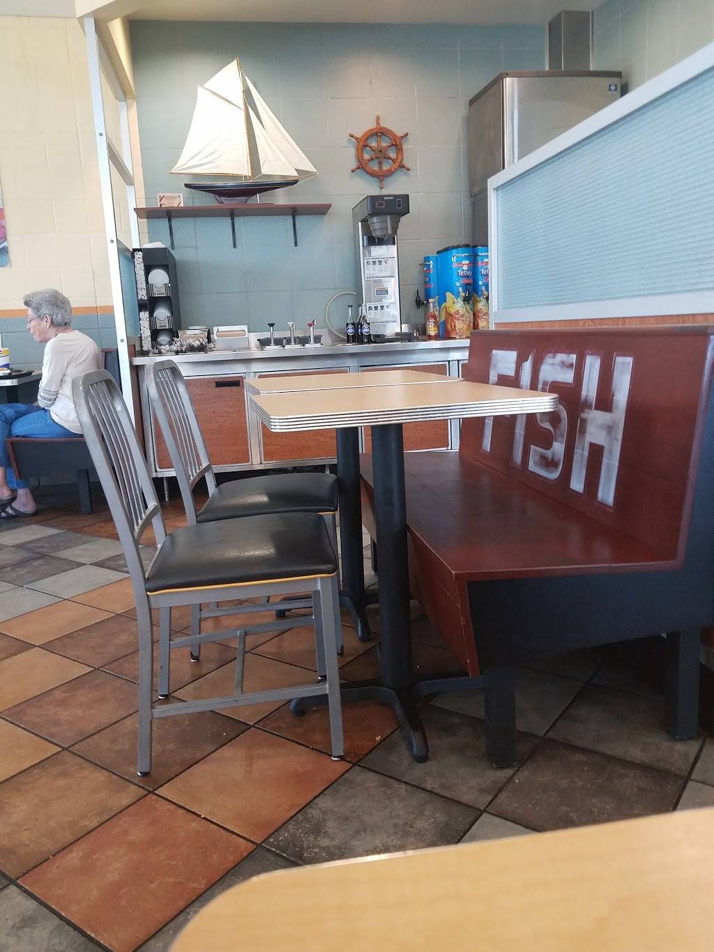 Long John Silvers | restaurant | 1901 S Loop 288, Denton, TX 76208, USA | 9402302922 OR +1 940-230-2922