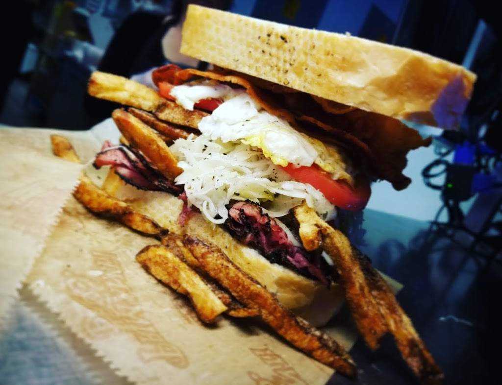 Primanti Bros. | restaurant | 2430 N Fairfield Rd, Beavercreek, OH 45431, USA | 9379129229 OR +1 937-912-9229