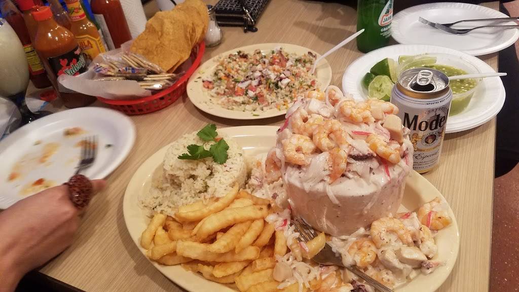 El Huichol De Don Memo | restaurant | 1030 N Hickory St, Joliet, IL 60435, USA | 8156304255 OR +1 815-630-4255