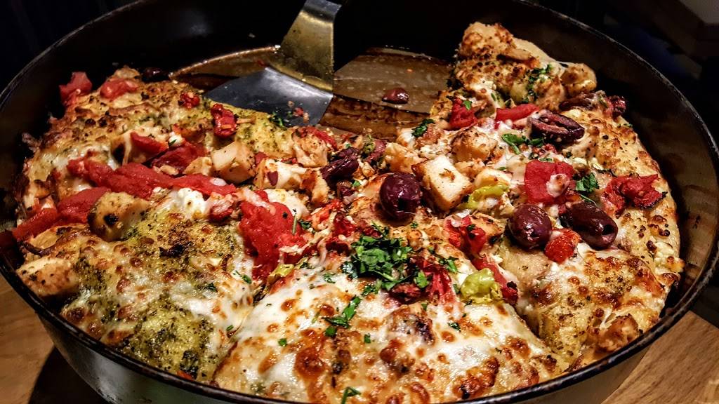 BJs Restaurant & Brewhouse | restaurant | 6181 Columbia Crossing Cir, Columbia, MD 21045, USA | 4433938600 OR +1 443-393-8600