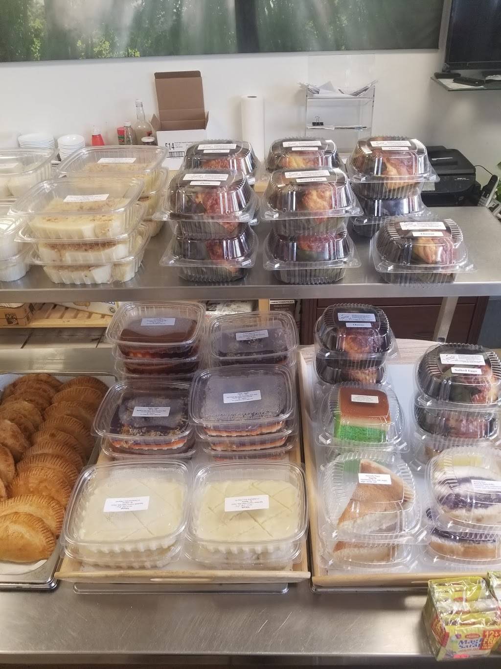 Fil-Am Mart And Fast Food Restaurant | restaurant | 1734 Oak Tree Rd, Edison, NJ 08820, USA | 7322439856 OR +1 732-243-9856