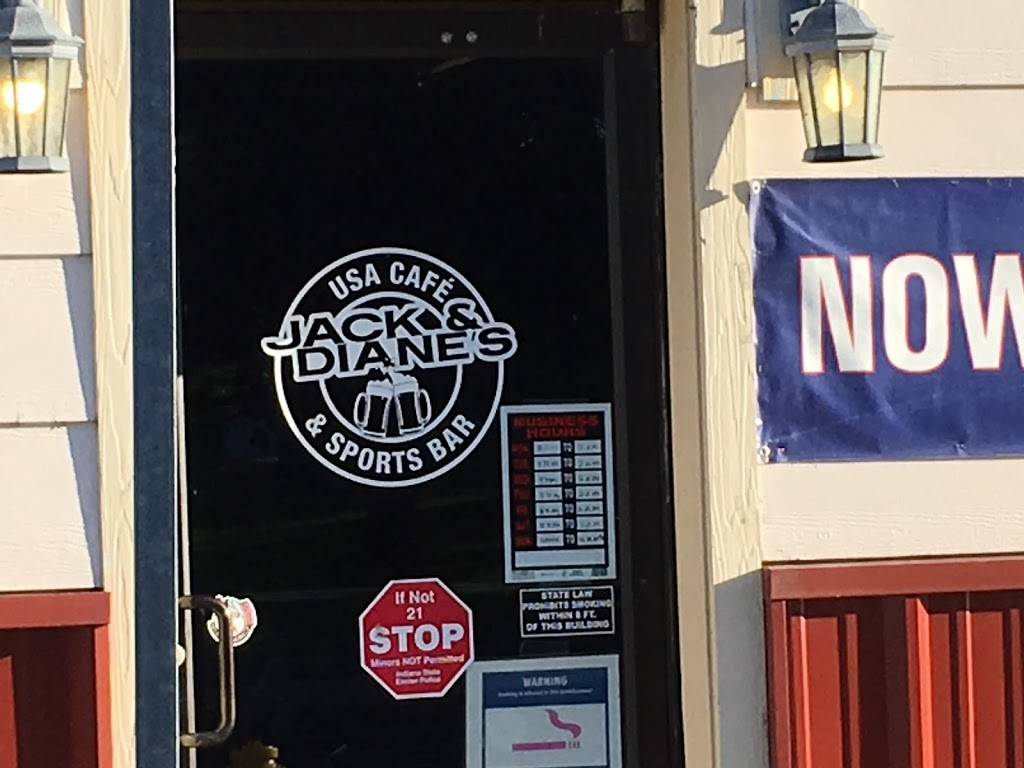 Jack and Diane’s USA cafe and Sports Bar | restaurant | 21 N Pearl St, Knox, IN 46534, USA | 5747722011 OR +1 574-772-2011