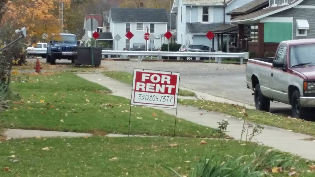 Minerva Bowl | restaurant | 917 E Lincolnway #1213, Minerva, OH 44657, USA | 3308685210 OR +1 330-868-5210