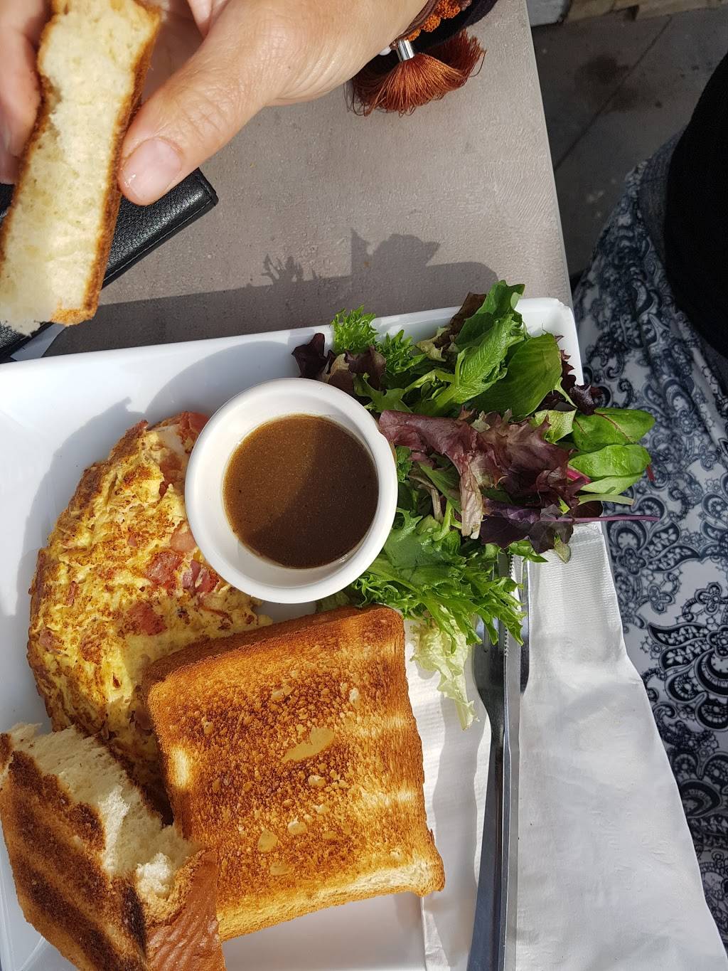 Cafe Bonaparte | bakery | 53 Pier Ave, Hermosa Beach, CA 90254, USA | 3103740026 OR +1 310-374-0026