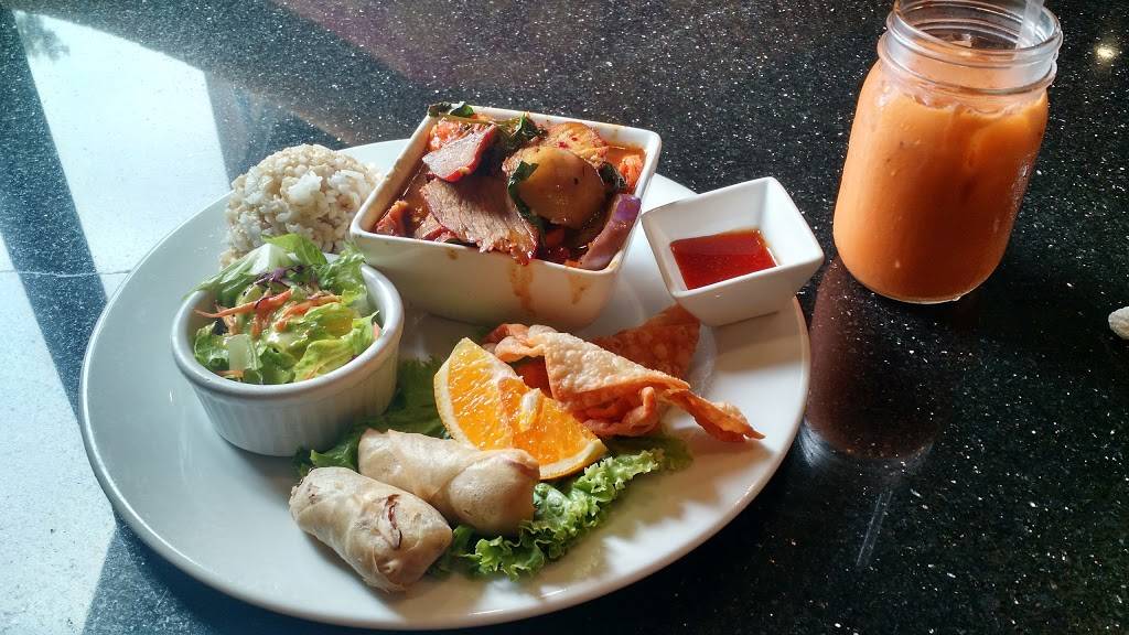 Issara Thai | restaurant | 2558 Laning Rd, San Diego, CA 92106, USA | 6199558500 OR +1 619-955-8500