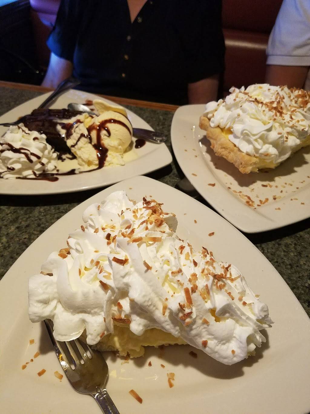 Tassones | restaurant | 8113 Dexter Pkwy, Baldwinsville, NY 13027, USA | 3156355133 OR +1 315-635-5133