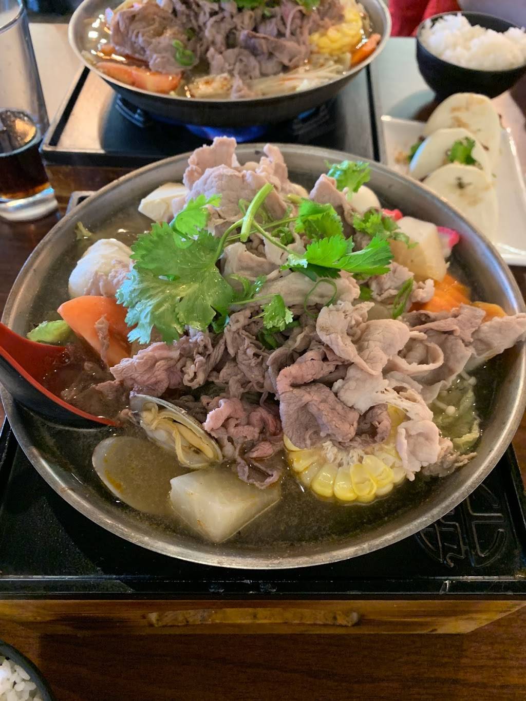 Boiling Pots | restaurant | 2650 E Grand River Ave, East Lansing, MI 48823, USA | 5178891799 OR +1 517-889-1799