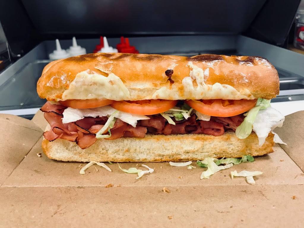 Bellacinos Pizza & Grinders | restaurant | 800 Brown Rd, Auburn Hills, MI 48326, USA | 2483914900 OR +1 248-391-4900