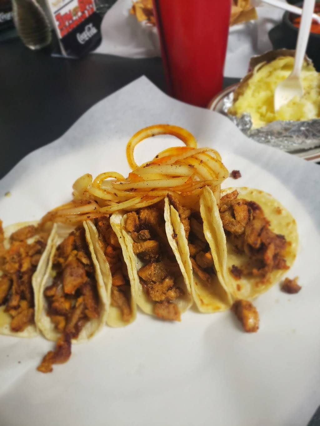 Al Chile Taqueria | restaurant | 9618 Socorro Rd, El Paso, TX 79927, USA | 9152719500 OR +1 915-271-9500