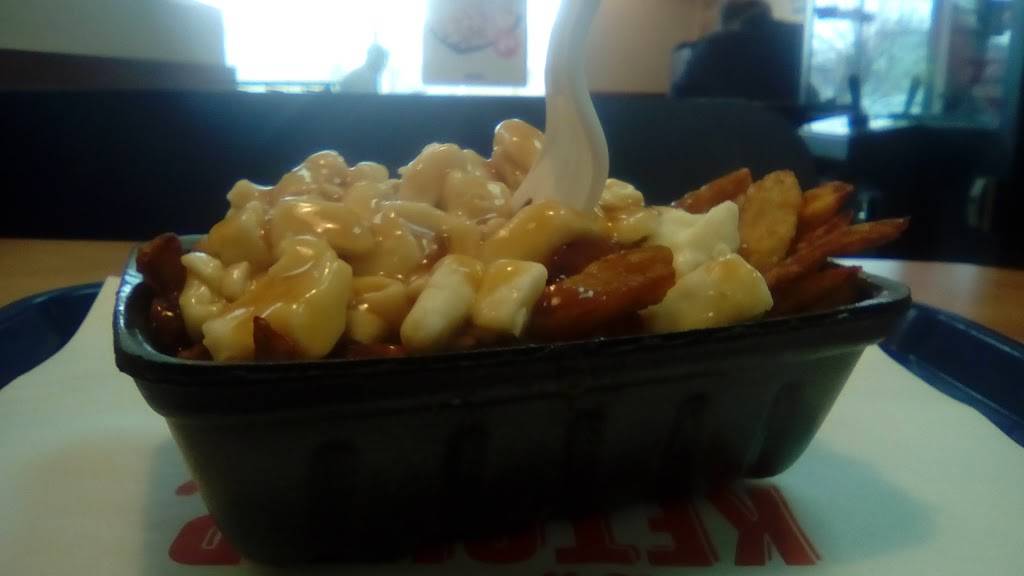 Valentine | restaurant | 473 Boulevard Ste Anne, Sainte-Anne-des-Plaines, QC J0N 1H0, Canada | 4508386840 OR +1 450-838-6840